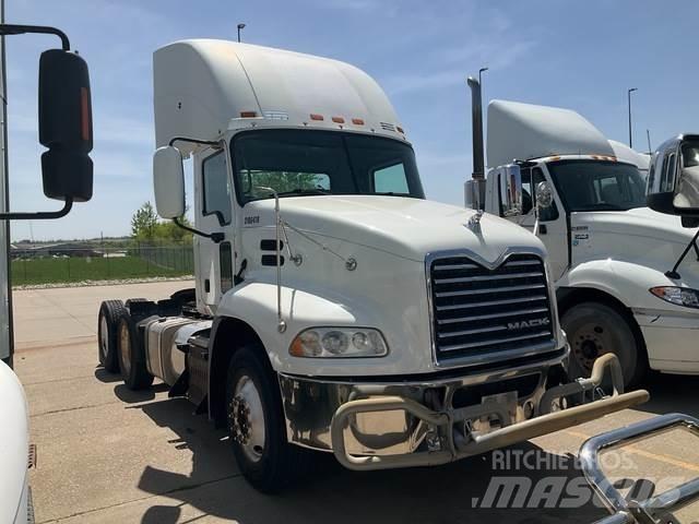 Mack CXU613 Traktorske jedinice