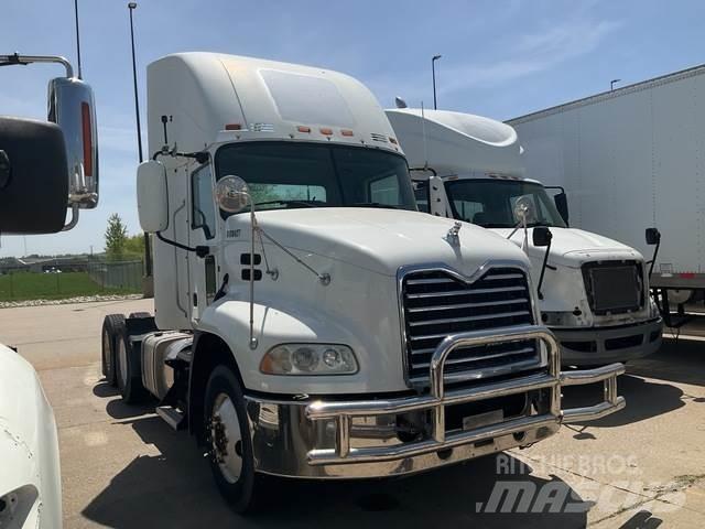 Mack CXU613 Traktorske jedinice