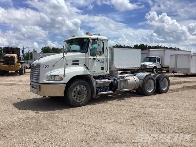 Mack CXU613 Traktorske jedinice