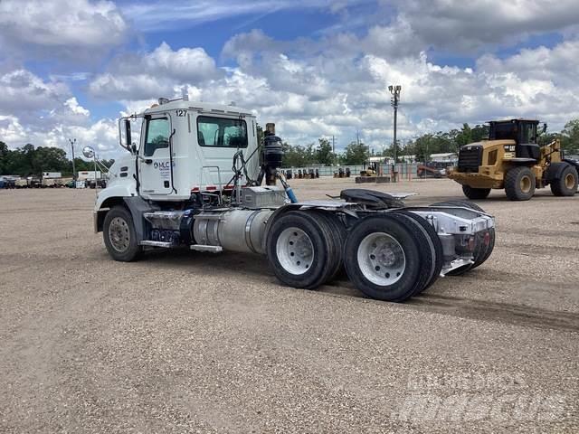 Mack CXU613 Traktorske jedinice