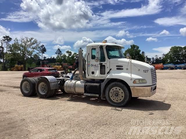 Mack CXU613 Traktorske jedinice