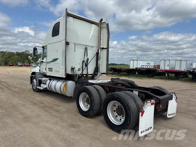 Mack CXU613 Traktorske jedinice