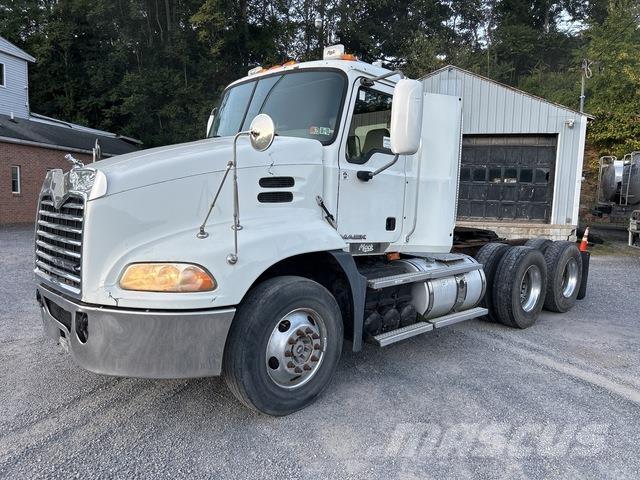 Mack CXU613 Traktorske jedinice