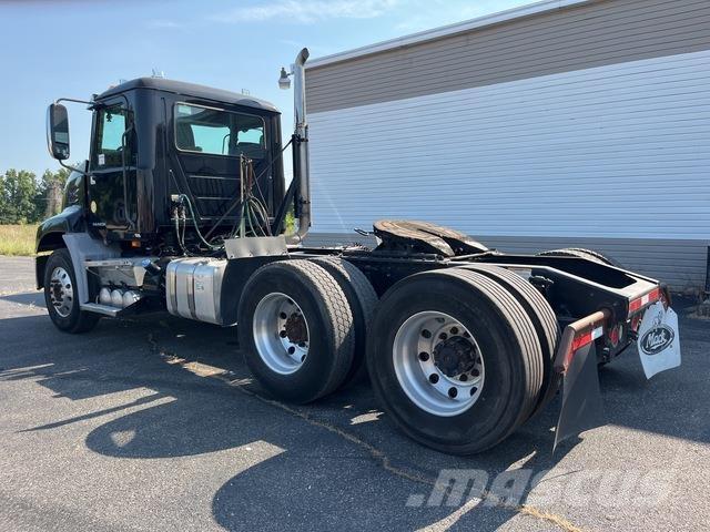 Mack CXU613 Traktorske jedinice