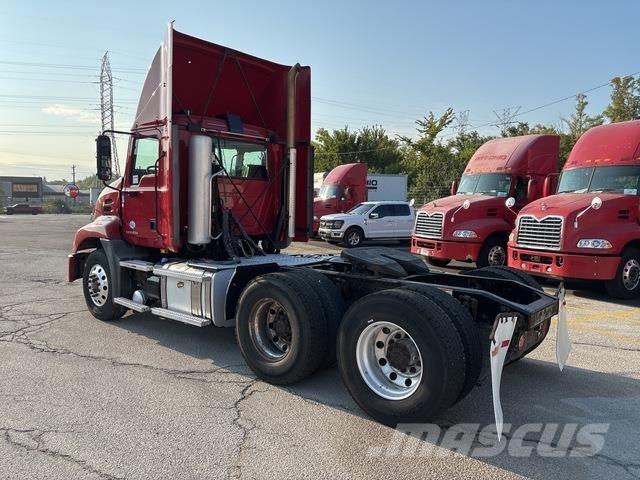Mack CXU613 Traktorske jedinice