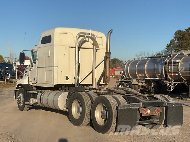 Mack CXU613 Traktorske jedinice