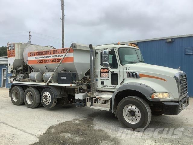 Mack Granite Kamioni mikseri za beton