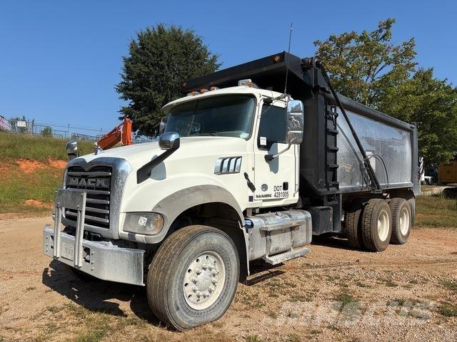 Mack GU713 Kiper kamioni