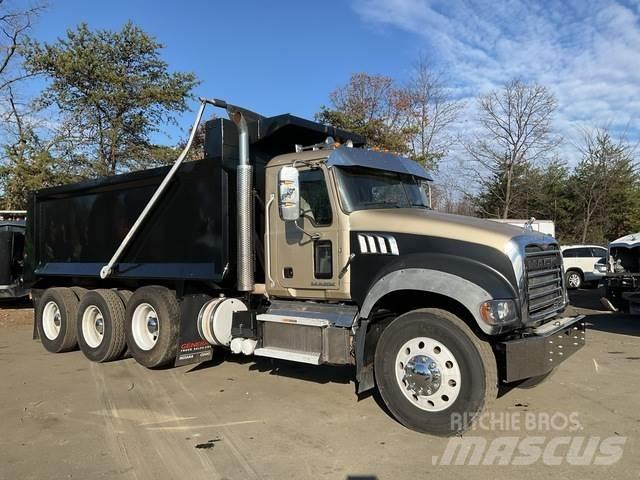Mack GU713 Kiper kamioni