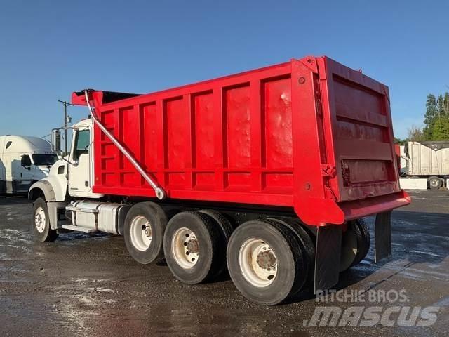 Mack GU713 Kiper kamioni