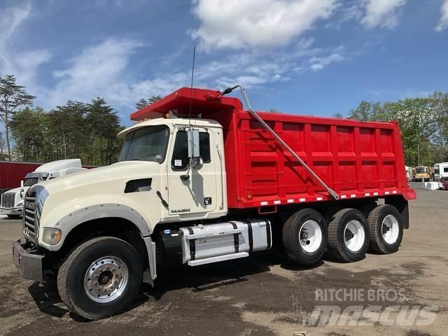 Mack GU713 Kiper kamioni