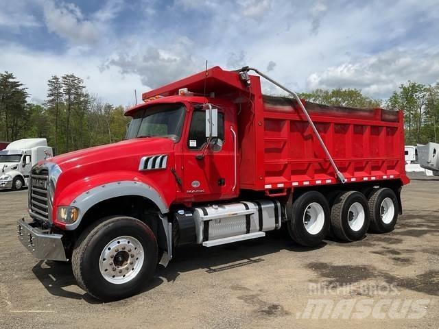 Mack GU713 Kiper kamioni