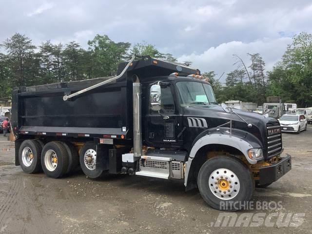 Mack GU713 Kiper kamioni