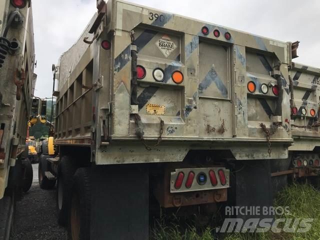 Mack GU713 Kiper kamioni