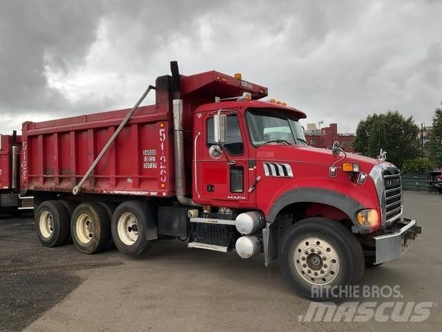 Mack GU713 Kiper kamioni