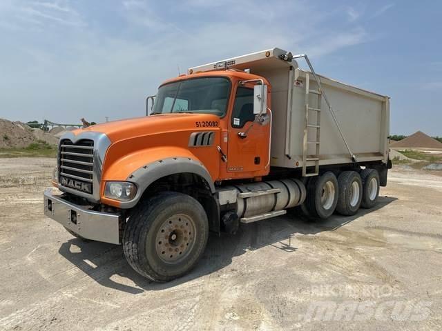 Mack GU713 Kiper kamioni
