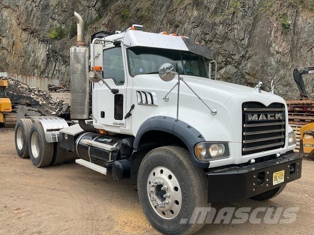 Mack GU713 Traktorske jedinice