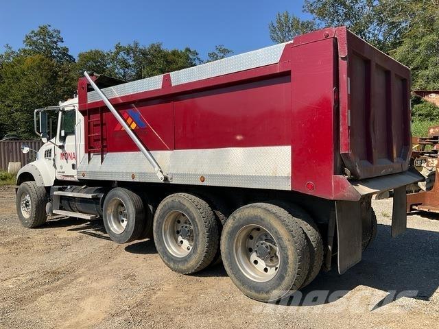 Mack GU713 Kiper kamioni