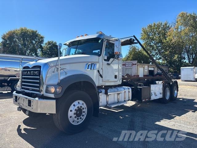 Mack GU713 Komunalni kamioni