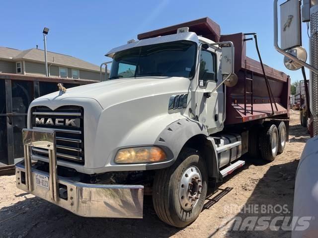 Mack GU813 Kiper kamioni