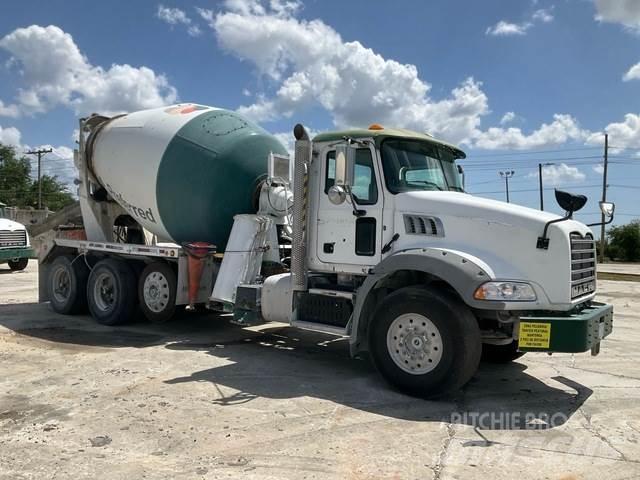Mack GU813 Ostali kamioni