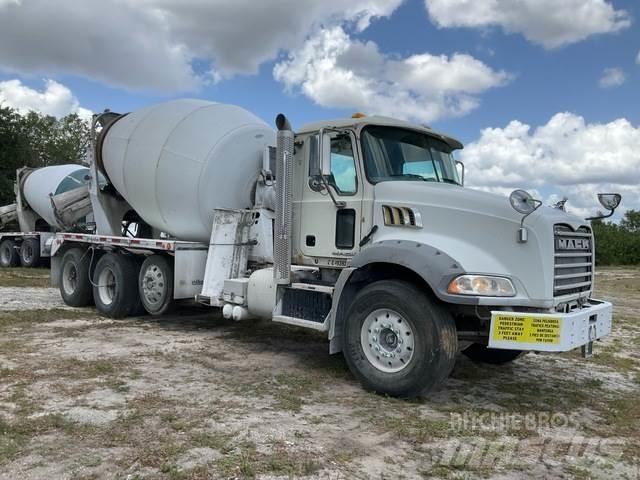 Mack GU813 Ostali kamioni