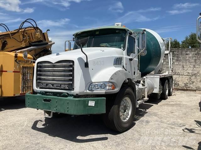 Mack GU813 Ostali kamioni
