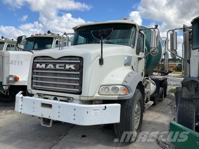 Mack GU813 Ostali kamioni