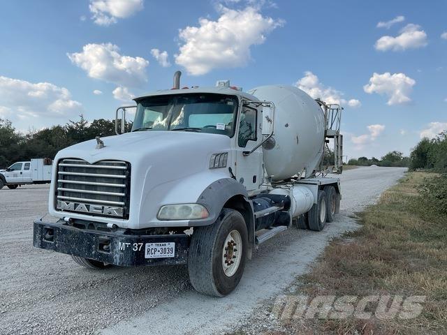 Mack GU813 Ostali kamioni