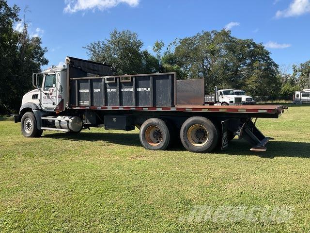 Mack GU813 Kiper kamioni