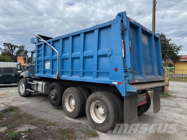 Mack GU813 Kiper kamioni