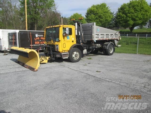 Mack MR690P Sniježne daske i  plugovi