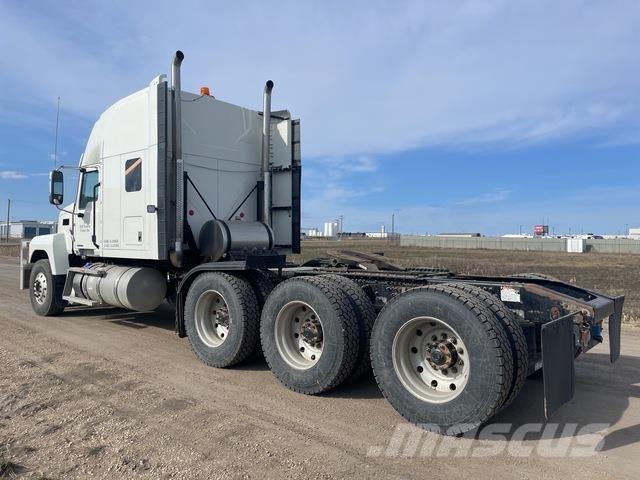 Mack PI86T Traktorske jedinice
