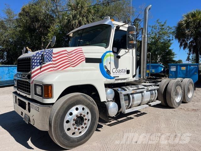 Mack Pinnacle Traktorske jedinice