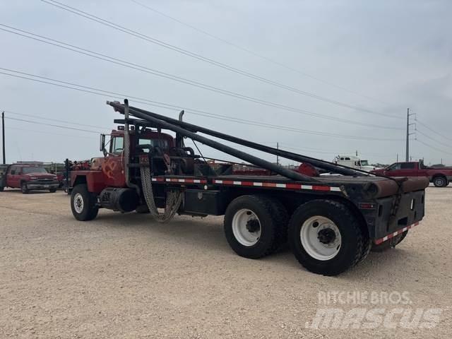 Mack RD600 Građevinarstvo – ostalo