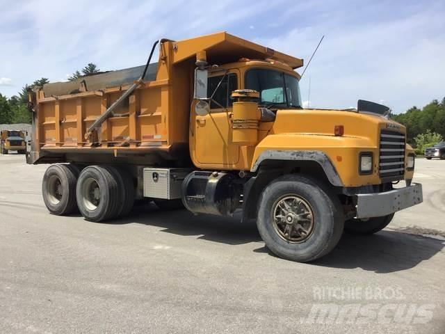 Mack RD688S Kiper kamioni