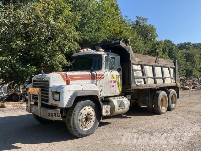 Mack RD688S Kiper kamioni