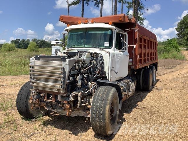 Mack RD690S Kiper kamioni