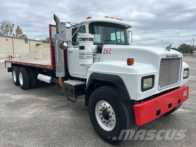 Mack RD690S Kamioni sa otvorenim sandukom