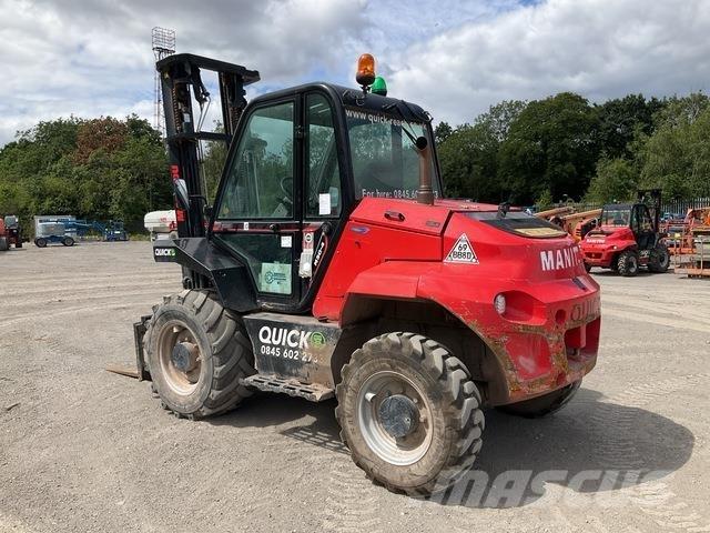 Manitou M30-4 Terenski viličar