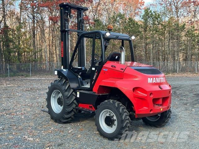 Manitou M30-4 Terenski viličar