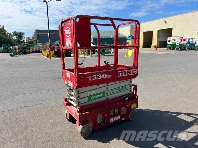 MEC 1330SE Škaraste platforme
