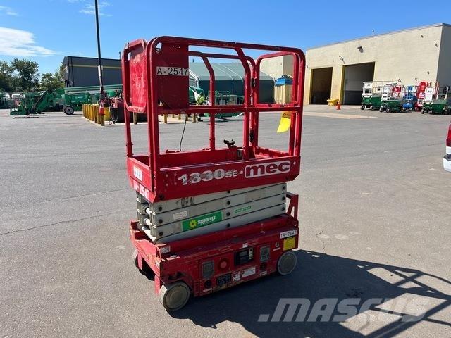 MEC 1330SE Škaraste platforme