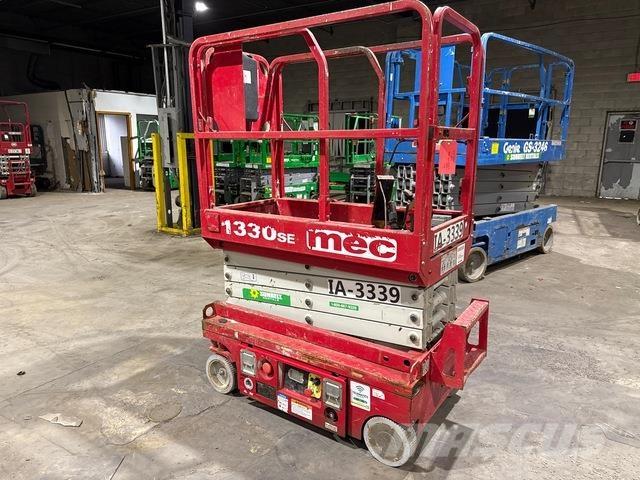 MEC 1330SE Škaraste platforme