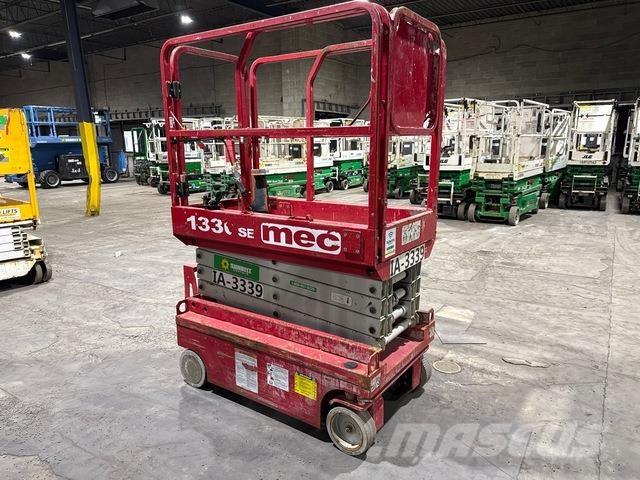 MEC 1330SE Škaraste platforme