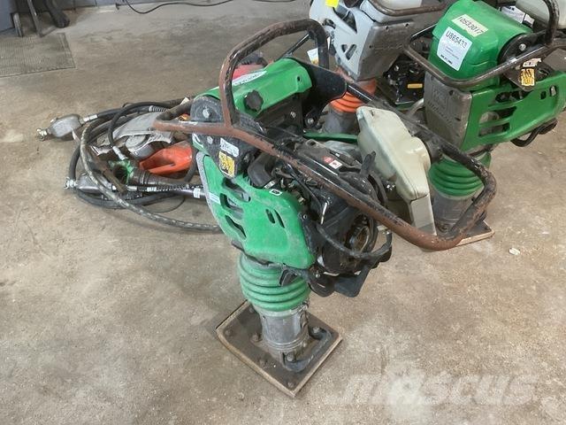 Mikasa MTX70HD Vibro nabijači