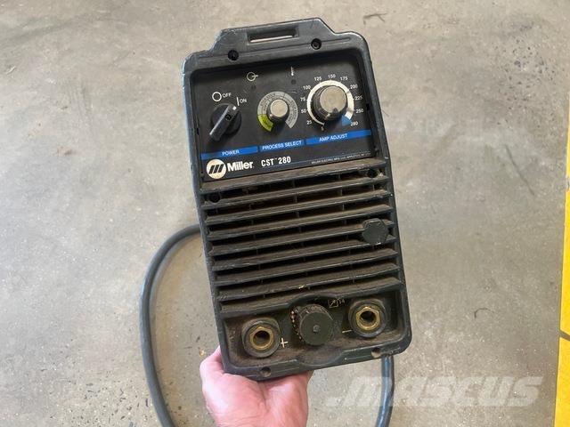 Miller CST-280 Aparati za zavarivanje