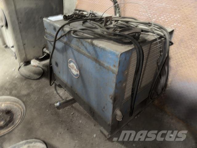 Miller SRH-444 Aparati za zavarivanje