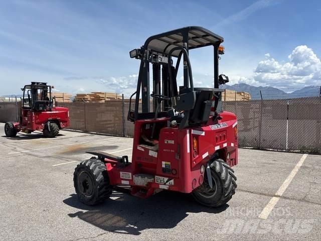 Moffett M55.4 Mobilni viličari