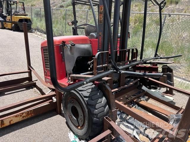 Moffett M55.4 Mobilni viličari